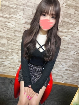 足立みゆ