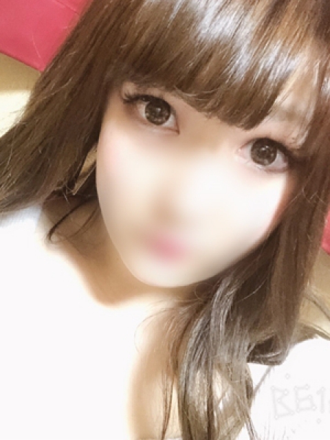 泉カエデ