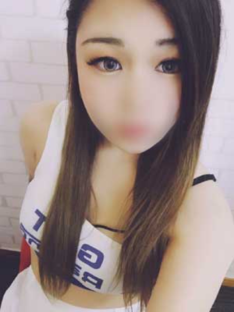 里美ゆら